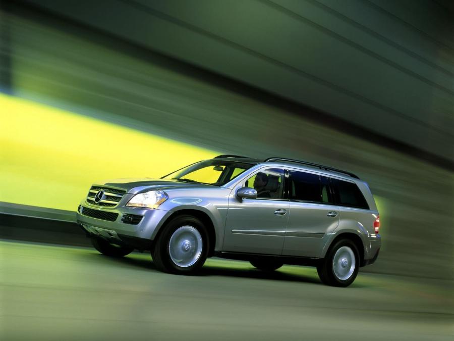  Mercedes-Benz GL450 4Matic 2007 года  (фото 98 из 114)